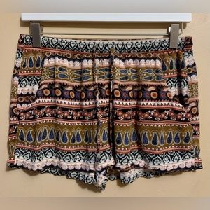 American Eagle Outfitters Multicolor Patterned Shorts